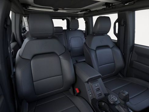 New 2026 Ford Bronco Badlands AWD/4WD image 10