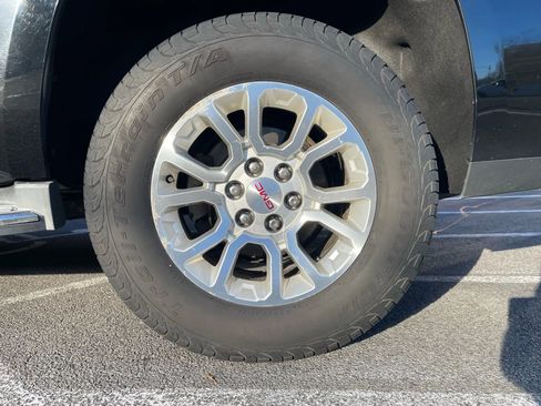 Used 2015 GMC Yukon SLT w/ HD Trailering Package image 50