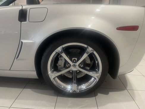 Used 2011 Chevrolet Corvette Grand Sport w/ Preferred Equipment Group image 23