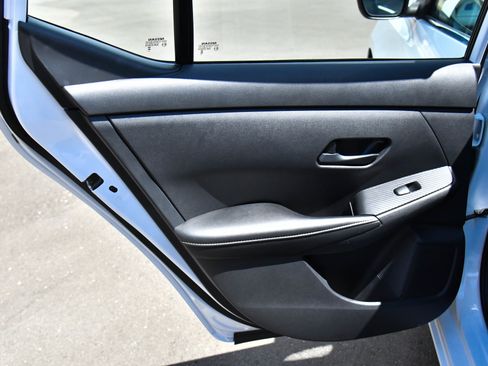 Used 2025 Nissan Sentra SV image 30