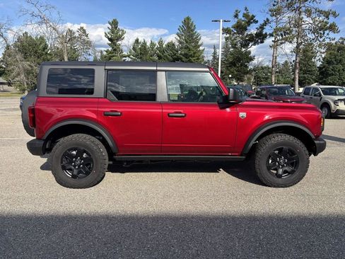 New 2025 Ford Bronco Big Bend w/ Black Diamond Package image 2