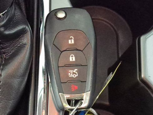 Used 2016 Chevrolet Cruze LT image 24