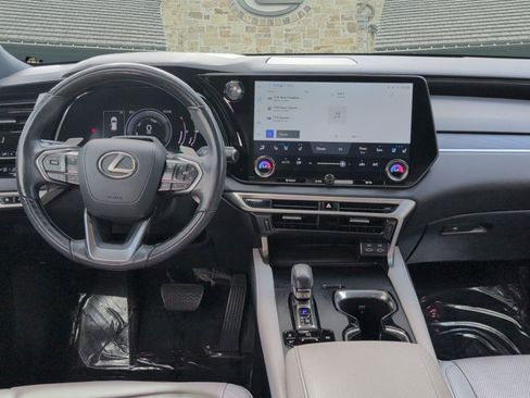 Used 2023 Lexus RX 350 w/ Accessory Package (Z1) AWD/4WD image 14
