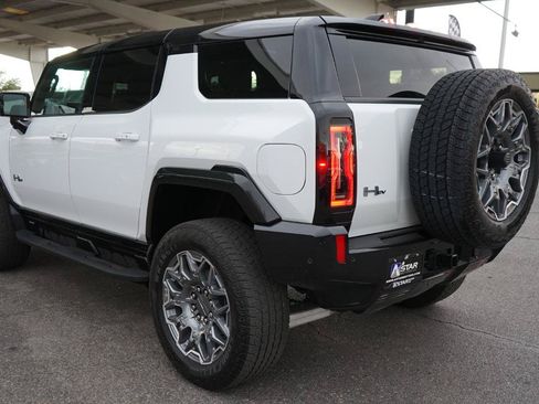 Used 2025 GMC Hummer EV 3X AWD/4WD image 5