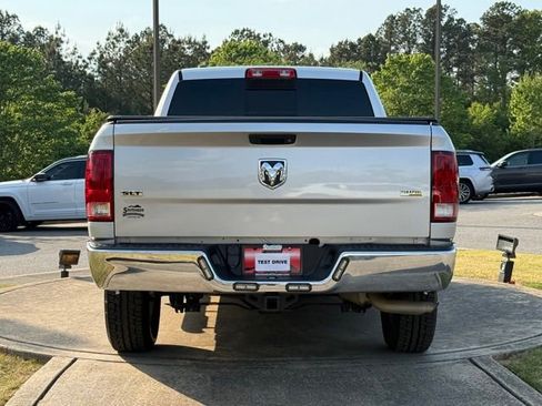 Used 2018 RAM 1500 Classic SLT RWD image 6