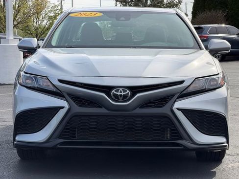Certified 2023 Toyota Camry SE w/ Convenience Package image 9