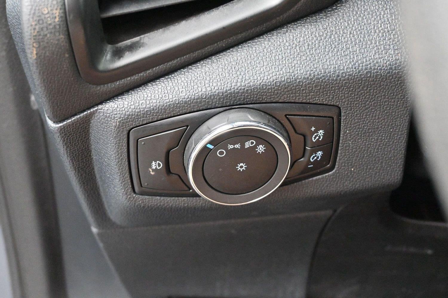 Used 2021 Ford EcoSport SE FWD image 27