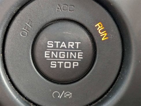 Used 2018 Jeep Wrangler Unlimited Rubicon image 27