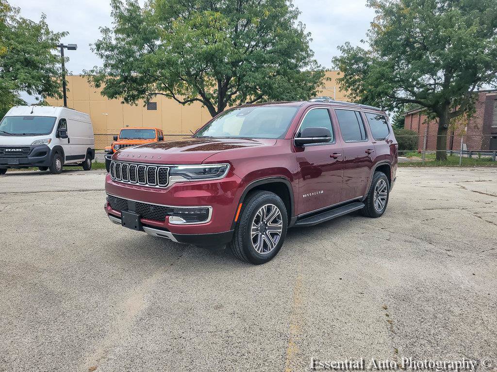 Used 2024 Jeep Wagoneer Series II w/ Flexible Seating Group RWD image 9
