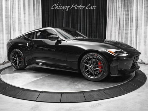 Used 2023 Nissan Z Performance Coupe Blue Leather w/ Floor Mat Package (L93) image 6