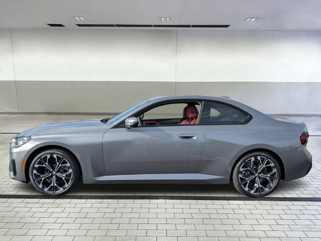 Used 2026 BMW 230i xDrive Coupe w/ Premium Package AWD/4WD image 3