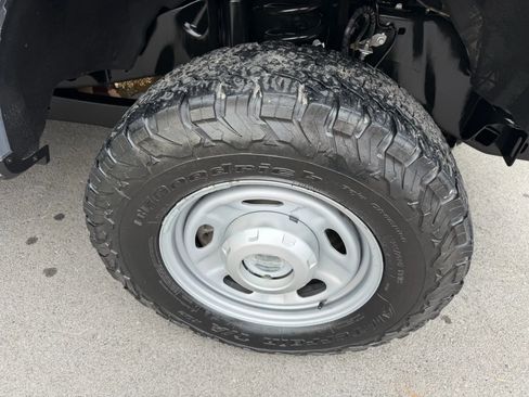 Used 2022 Ford F250 XL w/ Power Equipment Group image 16