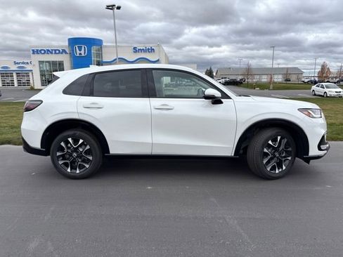 New 2026 Honda HR-V EX-L image 2