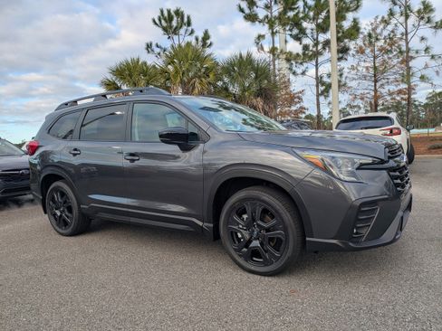 New 2025 Subaru Ascent Bronze Edition image 2