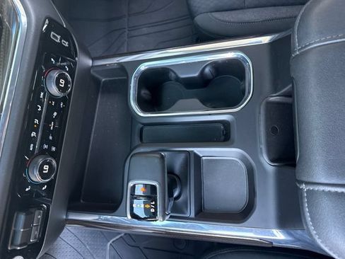 Certified 2023 Chevrolet Silverado 1500 RST w/ Redline Edition AWD/4WD image 21