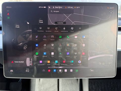 Used 2023 Tesla Model Y Long Range image 29