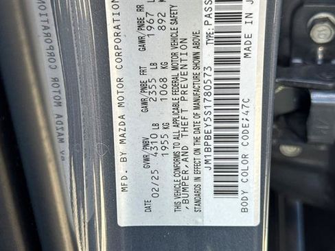 Certified 2025 MAZDA MAZDA3 2.5 Turbo Sedan w/Premium Plus AWD/4WD image 32