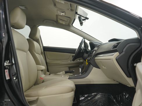 Used 2014 Subaru Crosstrek 2.0i Limited w/ Popular Package #1 image 11