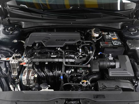 Used 2023 Hyundai Elantra SEL w/ Convenience Package image 28