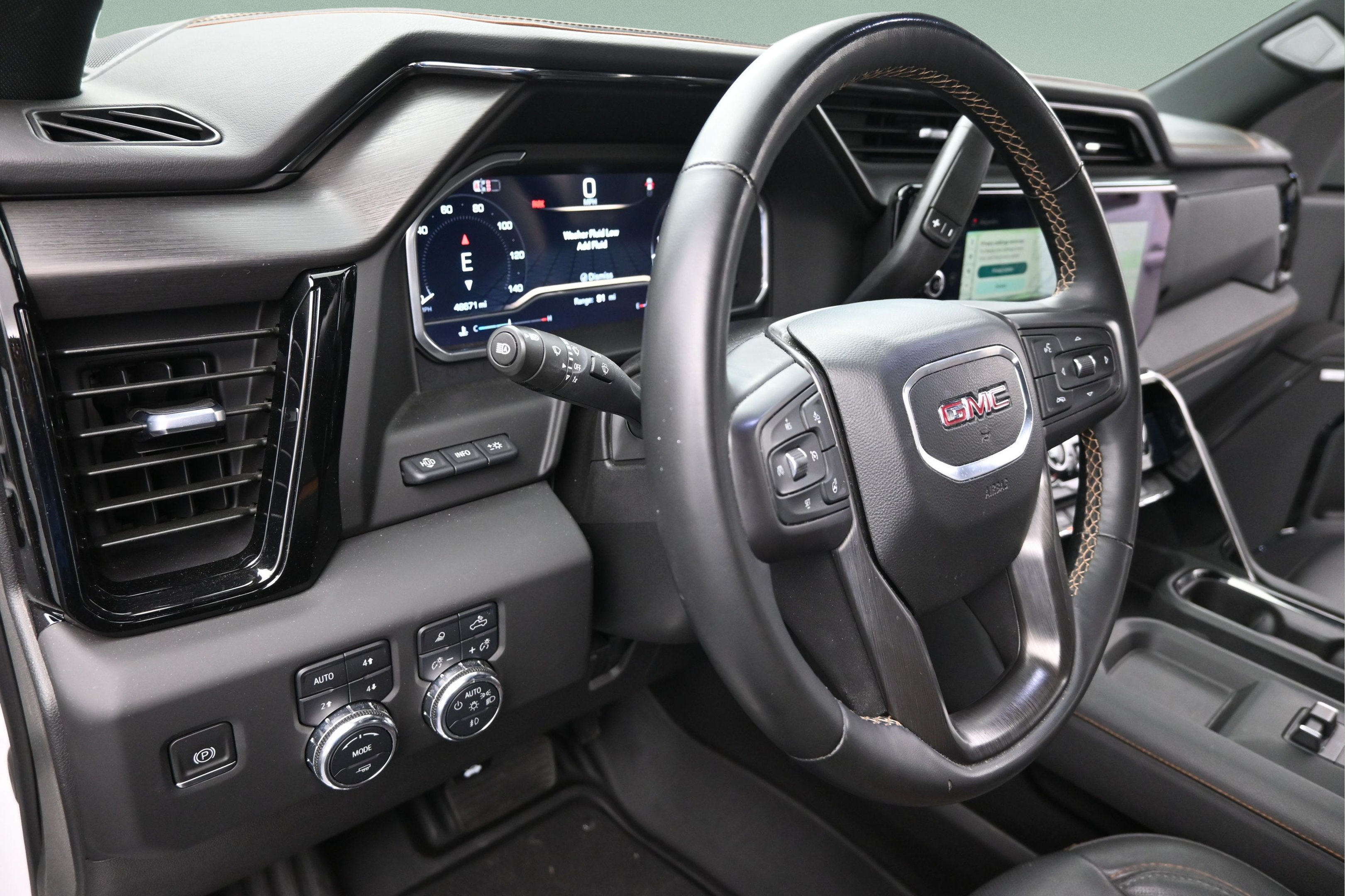Used 2024 GMC Sierra 2500 AT4 w/ AT4 Premium Plus Package AWD/4WD image 12