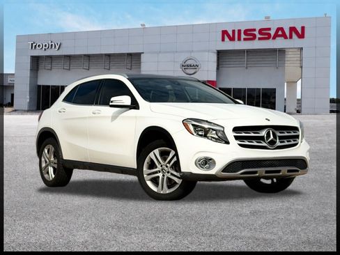 Used 2020 Mercedes-Benz GLA 250 image 1