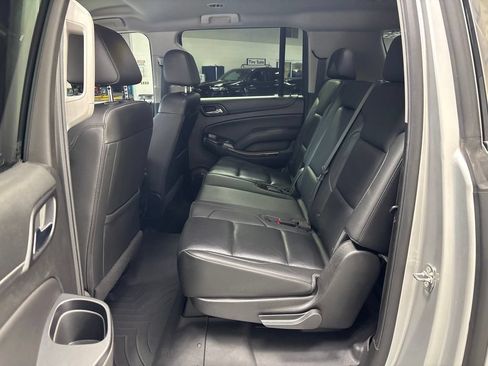 Used 2018 GMC Yukon XL SLT AWD/4WD image 40