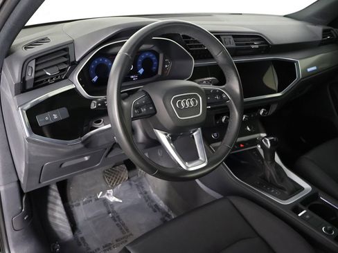 Used 2023 Audi Q3 2.0T Premium Plus w/ Premium Plus Package AWD/4WD image 29