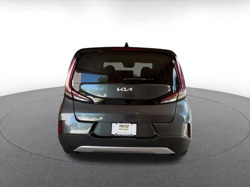 Used 2025 Kia Soul LX w/ LX Technology Package FWD image 12