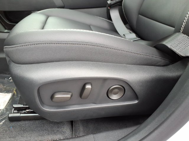 New 2027 GMC Terrain Denali w/ LPO, Floor Liner Package AWD/4WD image 14