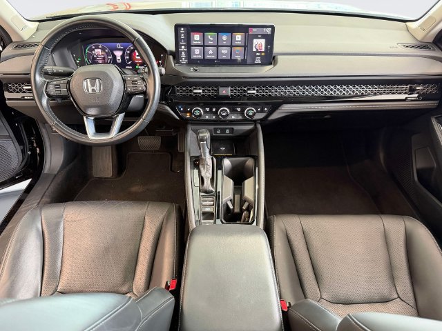 Used 2024 Honda Accord Touring image 13