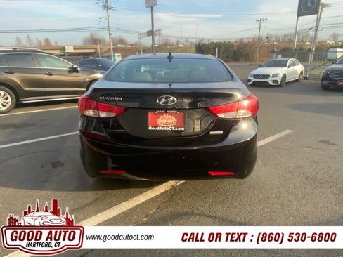 Used 2012 Hyundai Elantra Limited image 18