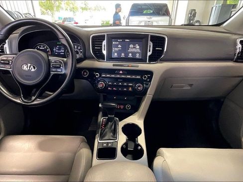 Used 2019 Kia Sportage EX FWD image 6