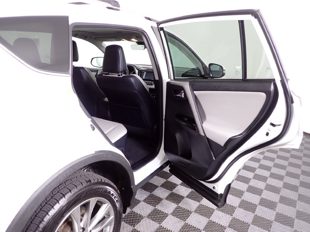 Used 2016 Toyota RAV4 Limited w/ Advanced Technology Package AWD/4WD image 35