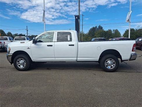 Used 2023 RAM 3500 Tradesman w/ Chrome Appearance Group image 8