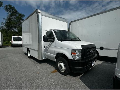 New 2024 Ford E-350 and Econoline 350 Super Duty w/ Driver's Safety Package RWD image 2