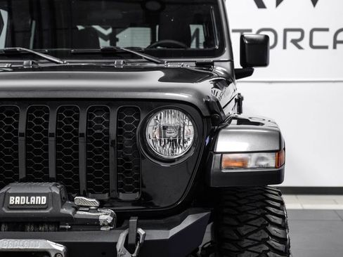 Used 2023 Jeep Gladiator Willys image 50