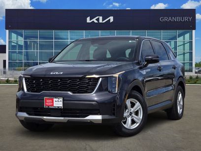 Used 2025 Kia Sorento LX