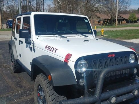 Used 2017 Jeep Wrangler Unlimited Sport image 1