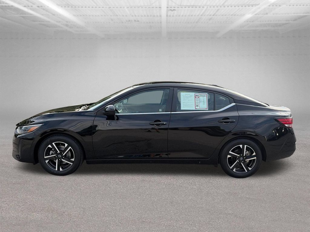 Used 2024 Nissan Sentra SV FWD image 3