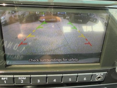 Used 2013 Nissan Altima 2.5 SV w/ 2.5SV Convenience Pkg FWD image 17