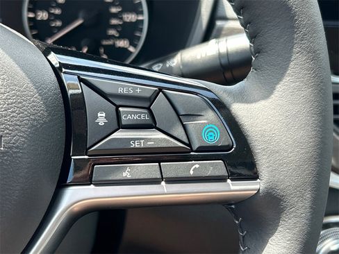 New 2025 Nissan Altima 2.5 SL image 21