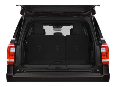 Used 2021 Ford Expedition XLT image 12
