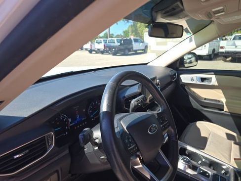 Used 2020 Ford Explorer Limited image 8