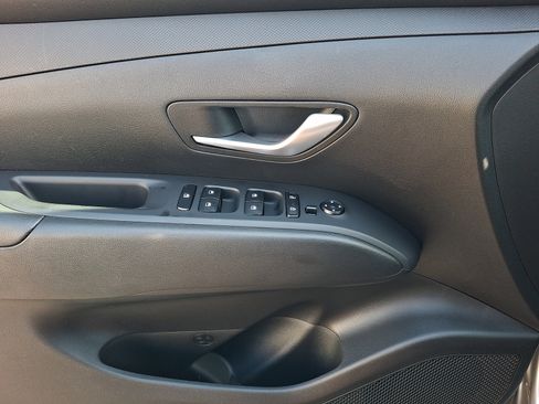 Certified 2024 Hyundai Tucson SEL AWD/4WD image 12