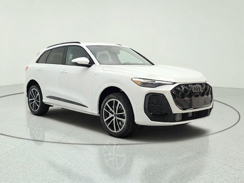 New 2026 Audi Q5 Premium Plus AWD/4WD image 3