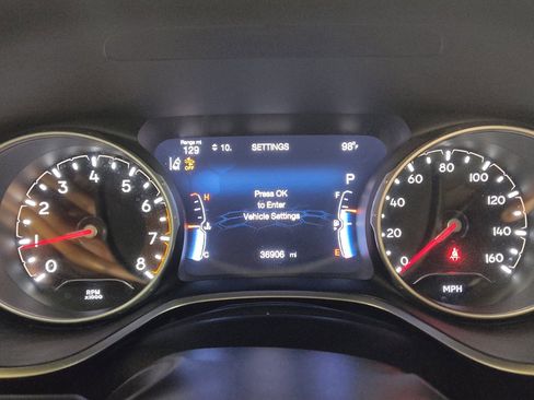 Used 2021 Jeep Compass Limited w/ Sun and Sound Group FWD image 23