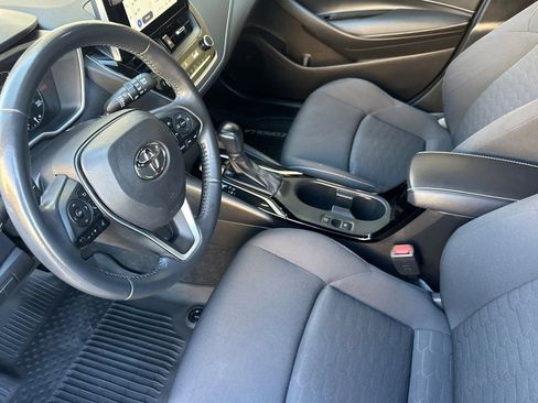 Used 2023 Toyota Corolla SE image 4