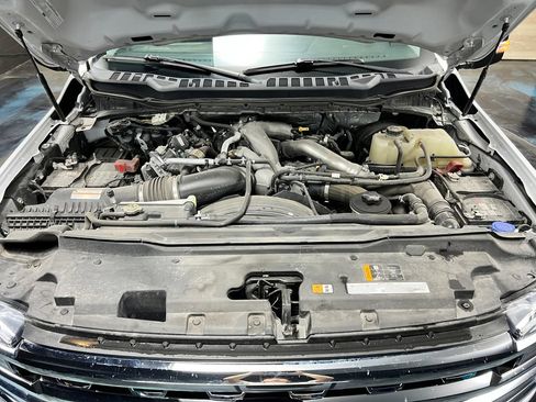 Used 2023 Ford F250 Lariat w/ FX4 Off-Road Package AWD/4WD image 10