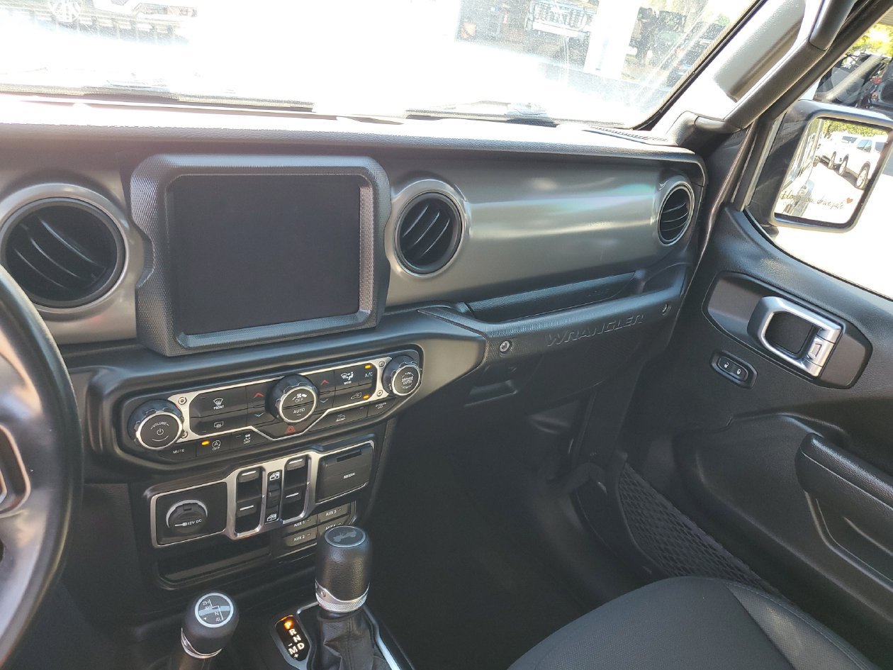 Used 2022 Jeep Wrangler Unlimited Sport AWD/4WD image 26