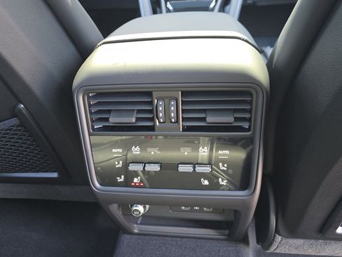 New 2026 Porsche Cayenne GTS AWD/4WD image 15